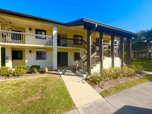 175 Cypress Way E, Naples, FL