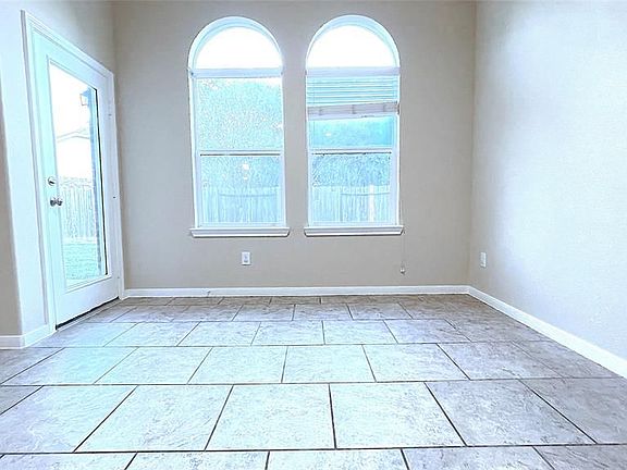 5th image of 20188 Southwood Oaks Dr
