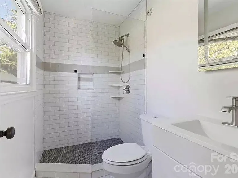 5810 Red Carriage Ln — Photo 10