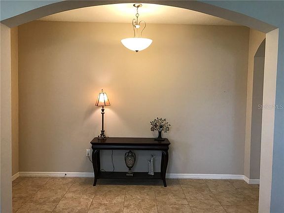 3rd image of 1869 Richmond Way