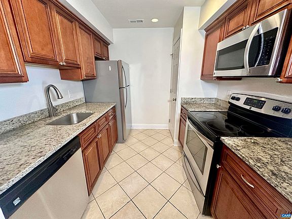 5th image of 101 Turtle Creek Rd APT 5