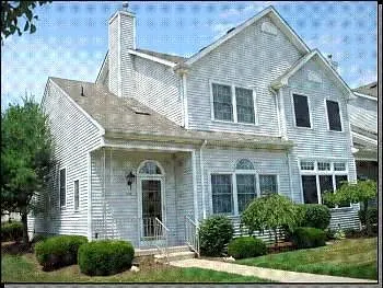 215 Harvard Dr photo 1