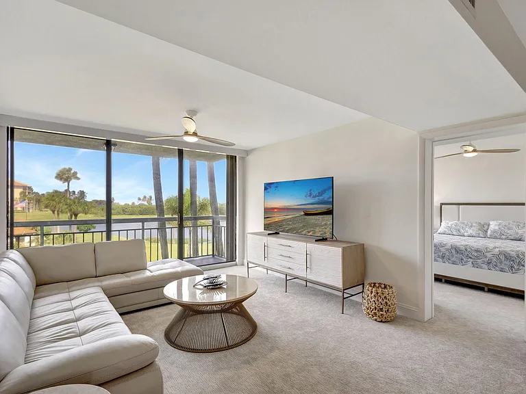 501 S Seas Dr #202 — Photo 11