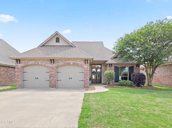 102 Beethoven Dr, Youngsville, LA 70592