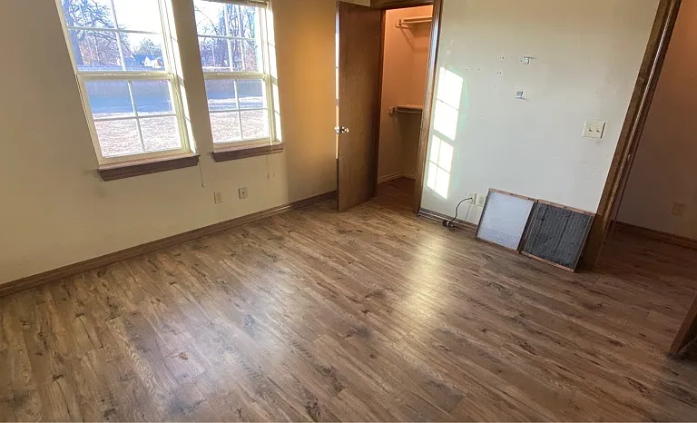 408 Boston St — Photo 9