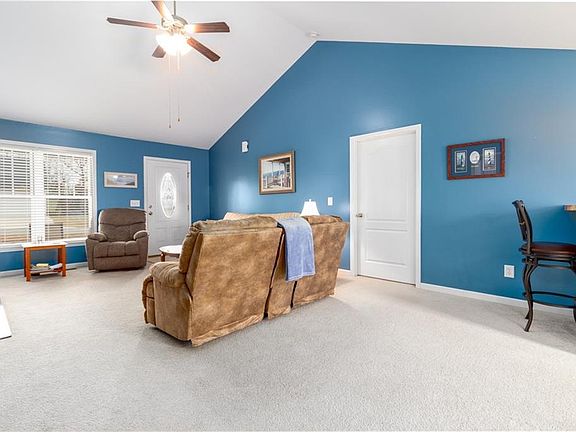 4th image of 5399 Longspur Dr