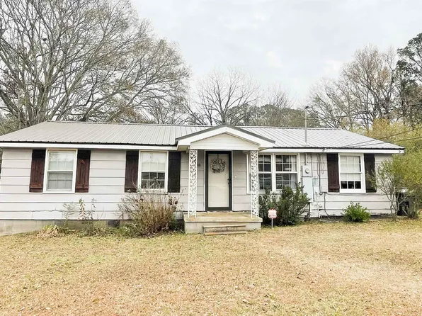 3905 32nd St SW, Lanett, AL 36863