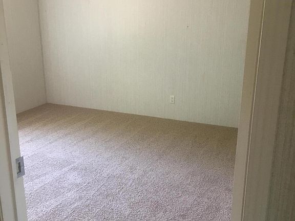 5th image of 11526 Holton Ln