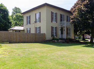225 S O Keefe St, Cassopolis, MI 49031