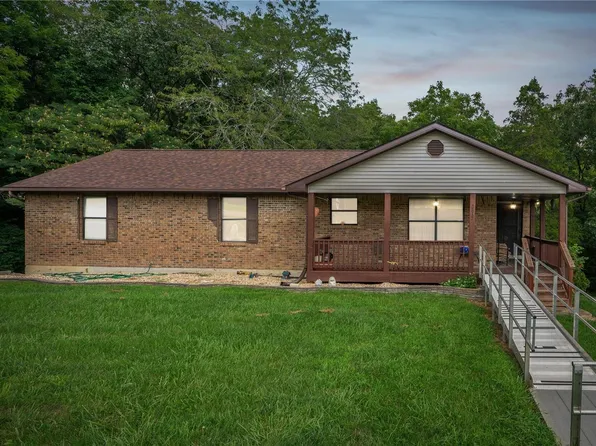 2837 Nicole Ln, Festus, MO 63028