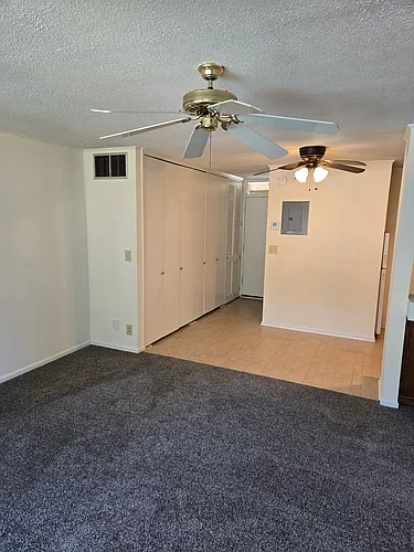 2041 Seacliff Dr N #2041 Photo 1
