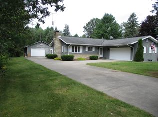 3762 Sheridan Rd, Lewiston, MI 49756