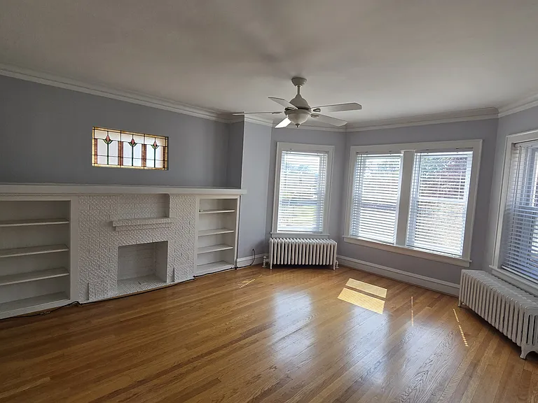 4931 N Menard Ave #2 — Photo 3