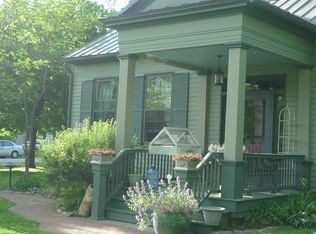 500 2nd St, Rocheport, MO 65279