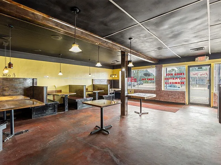 327 S Green Ave — Photo 14