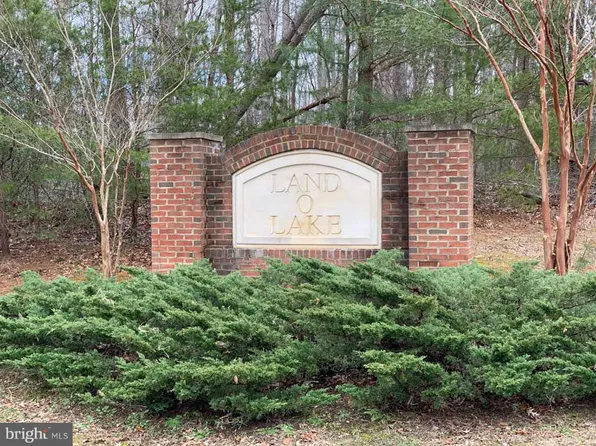 42359 Riva Ridge Dr, Hollywood, MD 20636