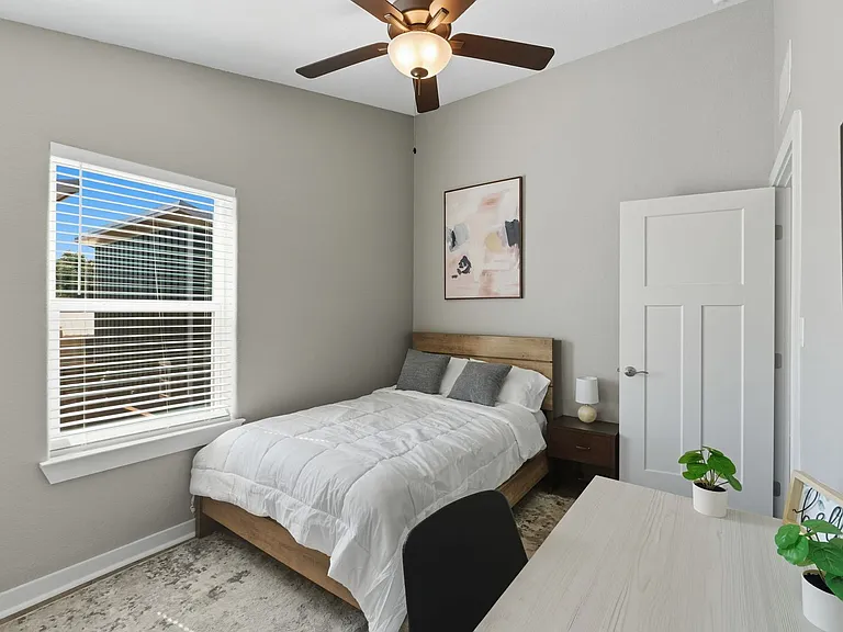 20 Tate Lane — Photo 41