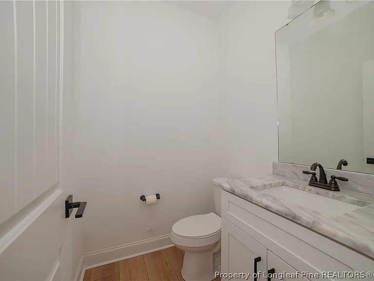 212 Stafford Ave — Photo 24