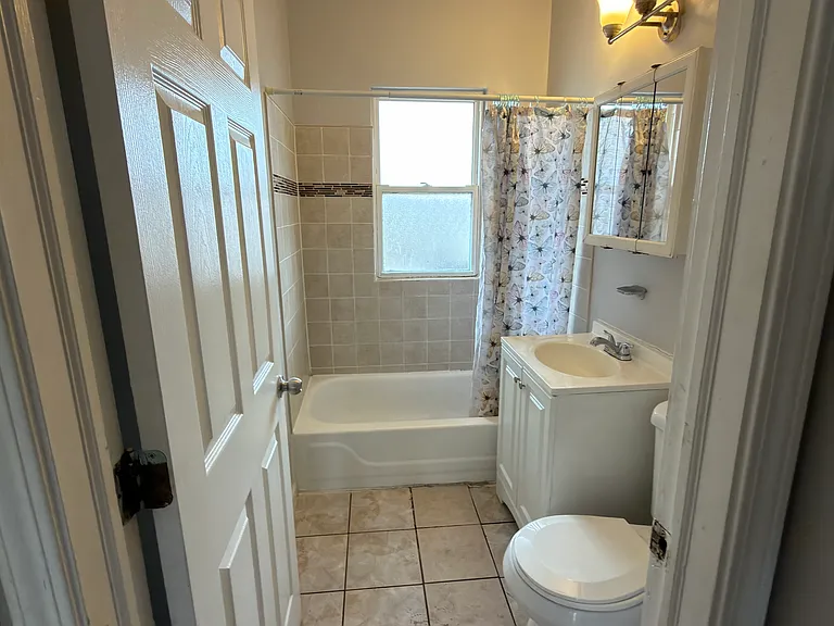3807 W Thomas St #1 — Photo 8