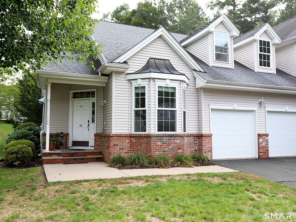 1st image of 42 Marble Faun Lane #42