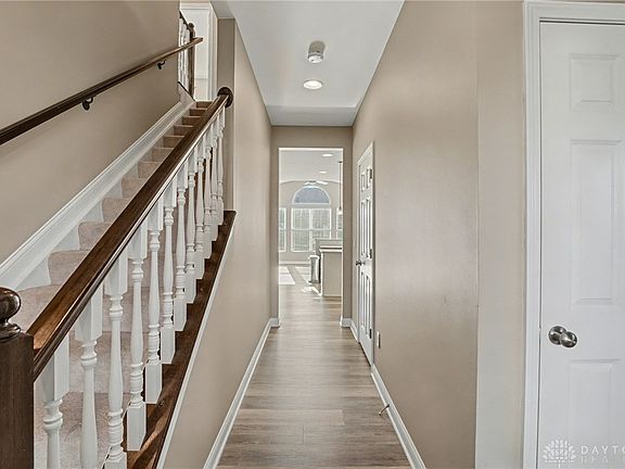 2nd image of 1589 Stonebury Ct