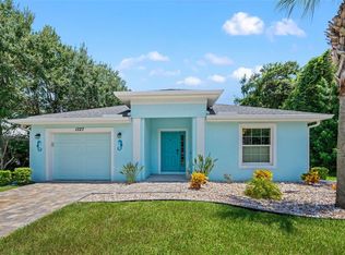 1327 S Daytona Ave, Flagler Beach, FL 32136