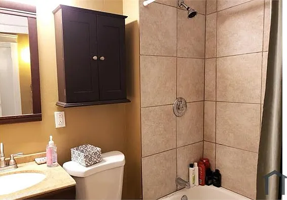 3 bed, $1,500 — Photo 2