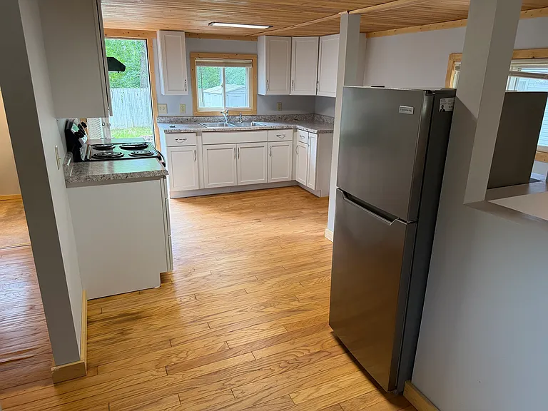 22751 Boyne St NE — Photo 4