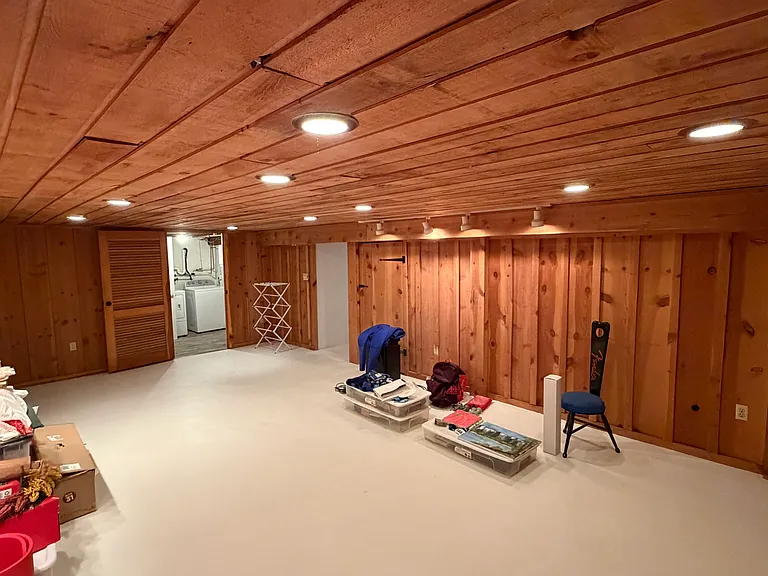219 Sun Valley Dr — Photo 33