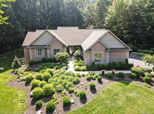 513 Timbermill Ln, Howell, MI 48843