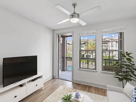 4th image of 3512 Grande Reserve Way #2e2cdf2b9