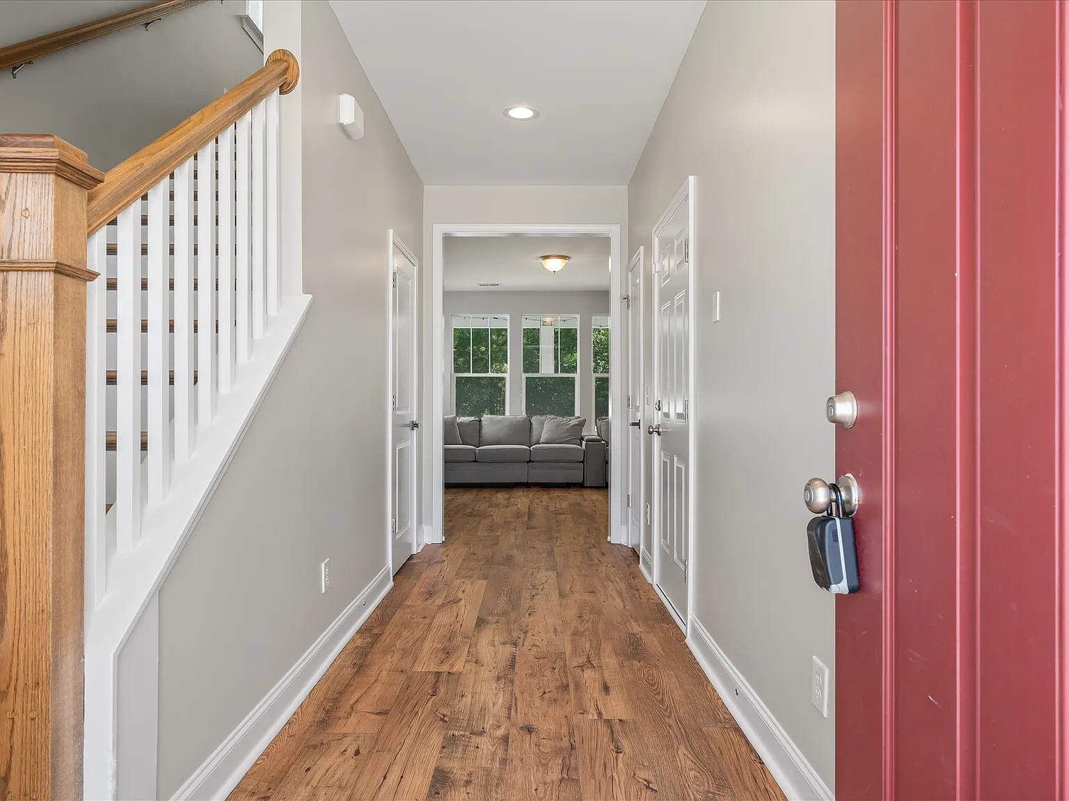 3 bed, 2.5 bath, 1539 sqft, $2,300 — Photo 4