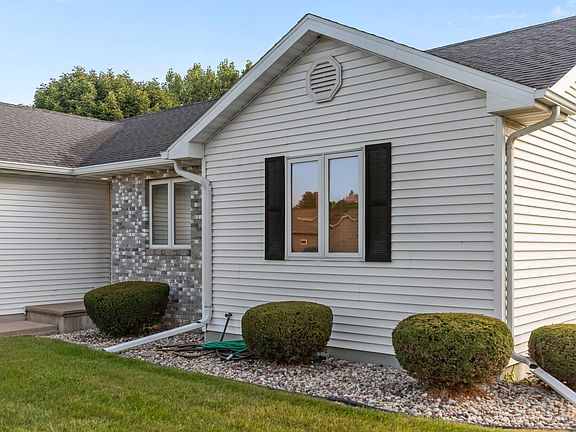 5th image of 1238 Willow Bend Ln