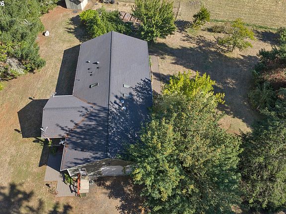 5th image of 71755 London Weyerhaeuser Rd