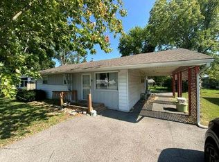 6205 Old Saint Louis Rd, Belleville, IL 62223