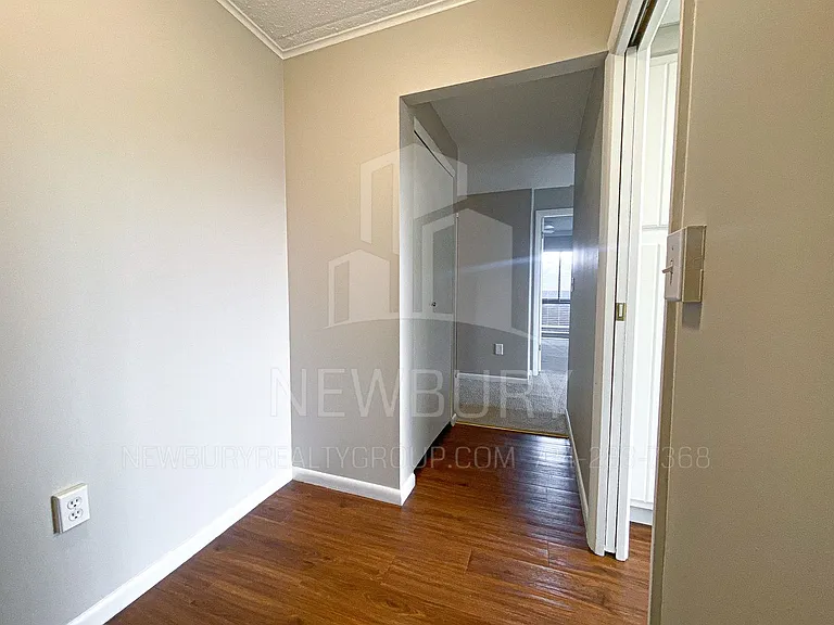 530 N Main Street - The Townhouse. — Photo 69