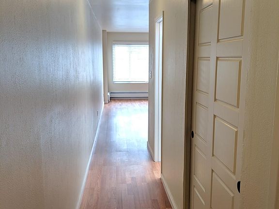 3rd image of 1300 Irving St APT 20