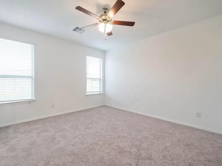 22326 Auburn Cabin Ln — Photo 15