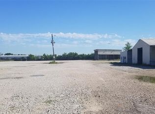 4901 Shank Rd, Pearland, TX 77581