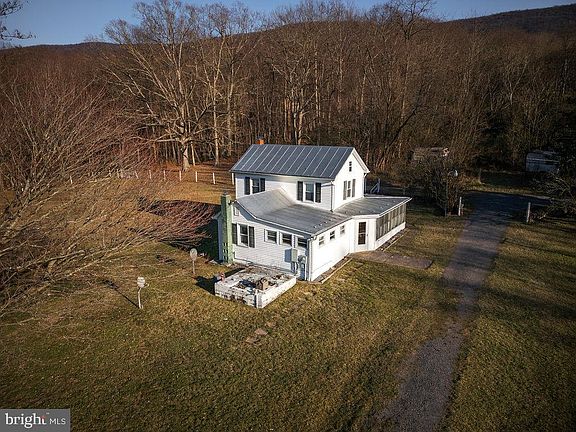 5th image of 883 Walkers Chapel Ln