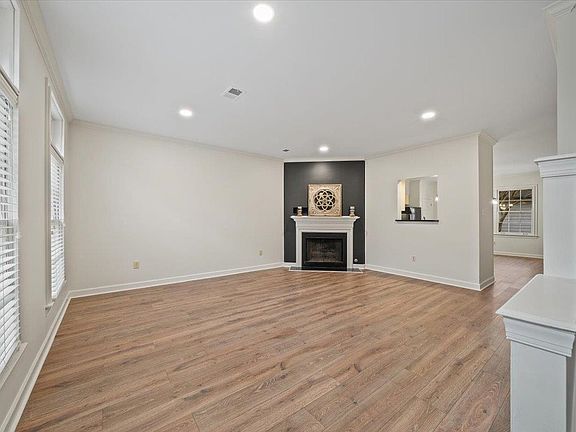 5th image of 1633 Kimbrough Rd #1633