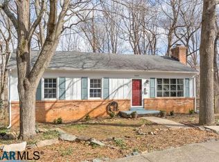 1032 Cottonwood Rd, Charlottesville, VA 22901