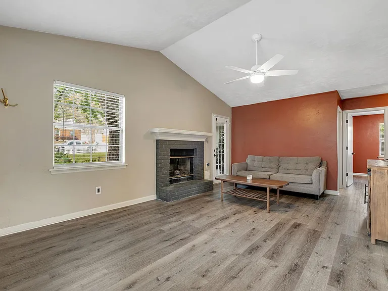 1552 Cinnamon Bear Cir — Photo 5