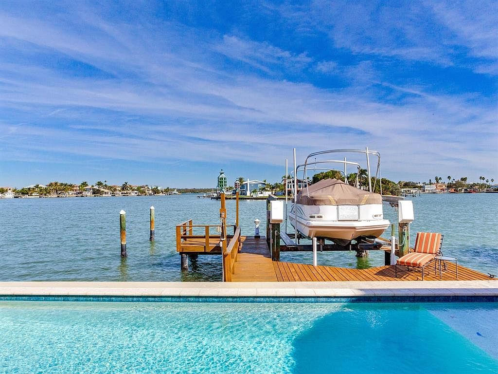 16213 Redington Dr, Redington Beach, FL 33708 | Zillow