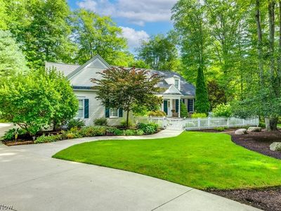 370 Duneden Dr, Aurora, OH, 44202