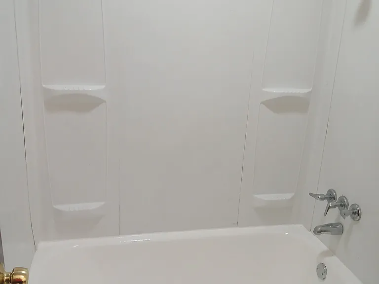 2940 Samford Ave — Photo 7