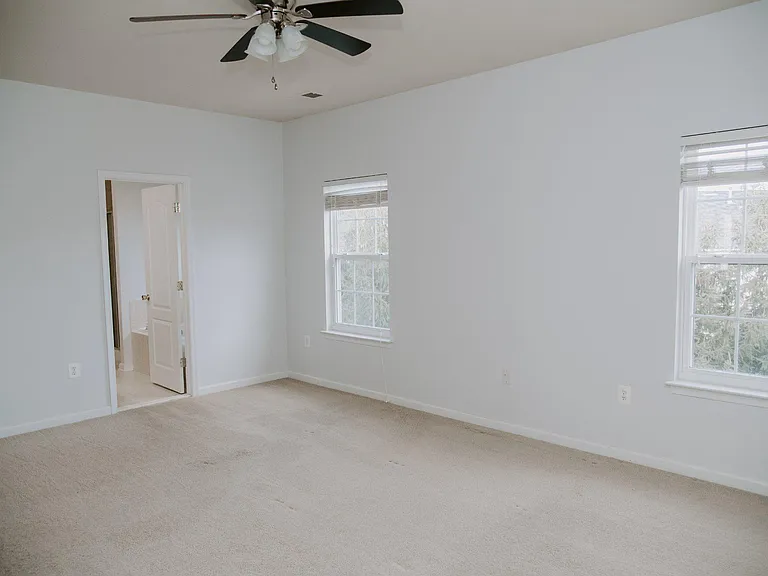 110 Quinton Oaks Cir — Photo 20