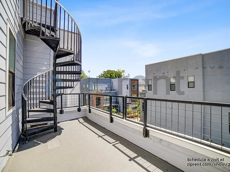 1010 Vanilla Bean Ln — Photo 18