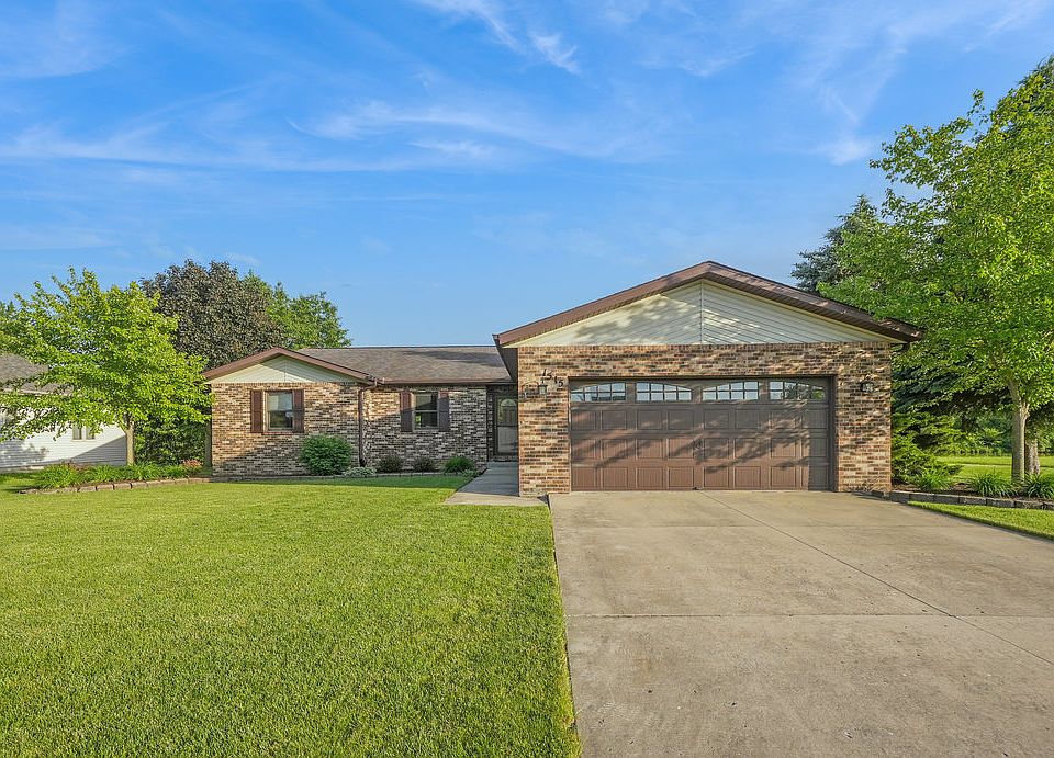 1st image of 1515 Lake Dr