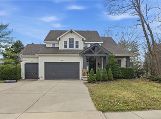 15088 Sherwood St, Leawood, KS 66224